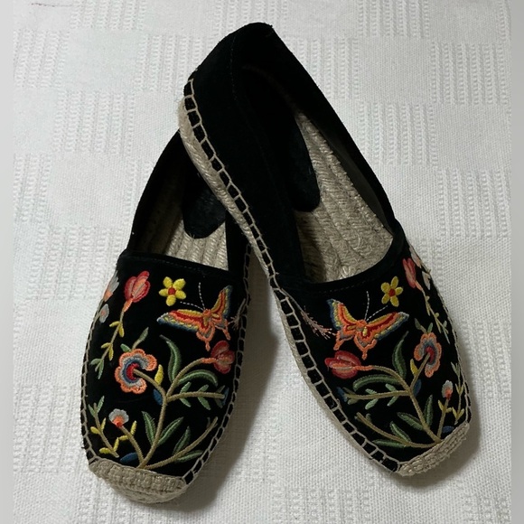 Johnny Was Shoes - Johnny Was Embroiled Espadrilles Size 6M